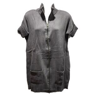 Xhilaration Greyish Tan Short Sleeve Zip Long Knit Sweater M